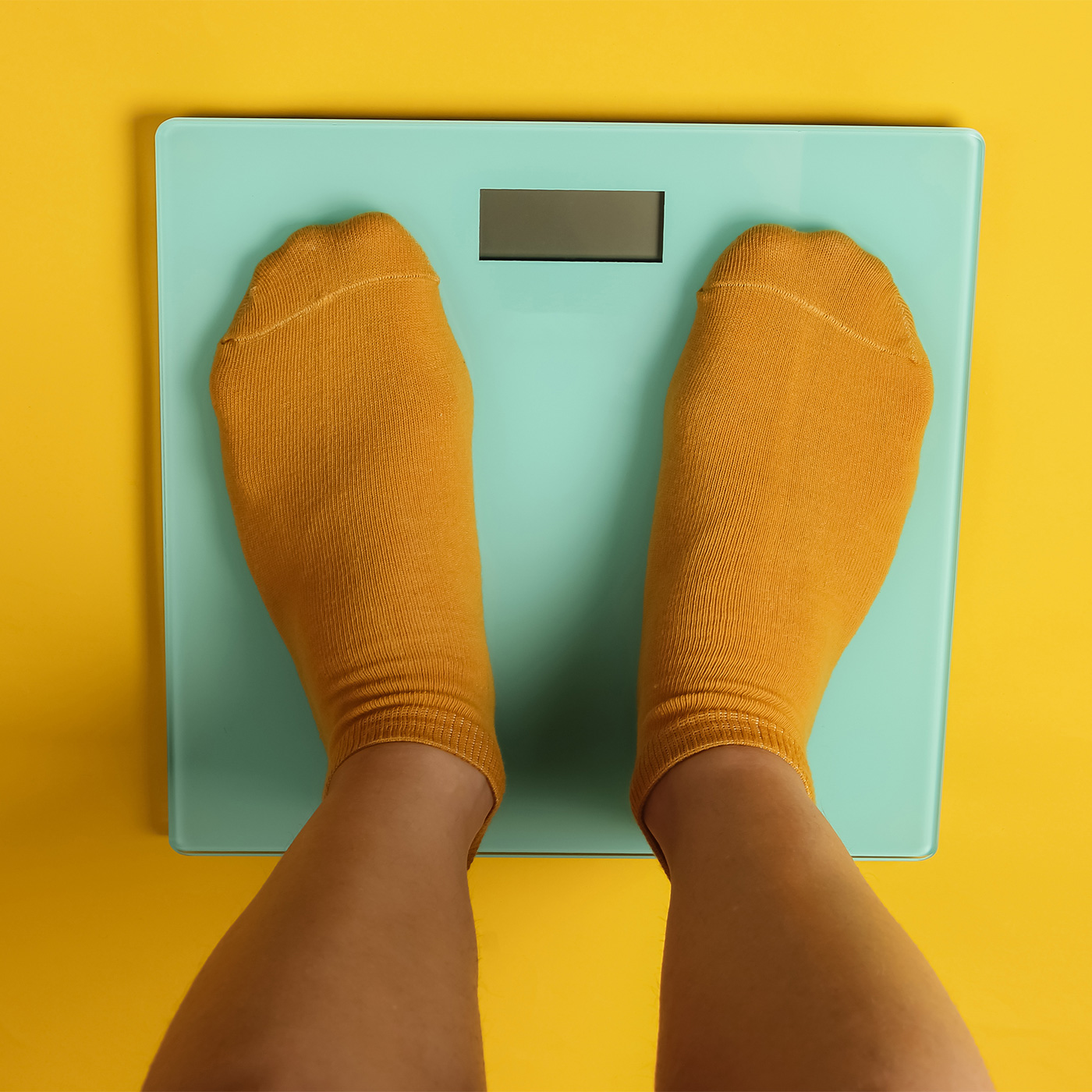 feet on a scale