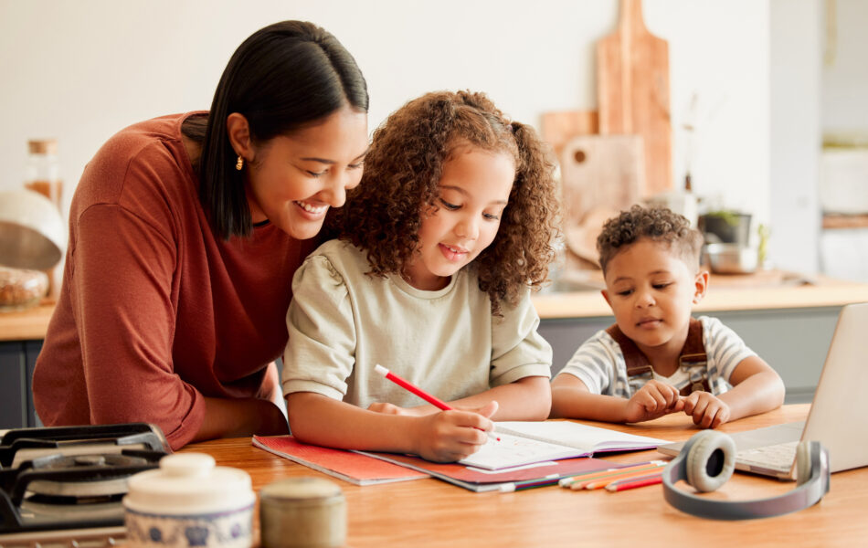 Family bonding over homework at kitchen table, mom helping kids.